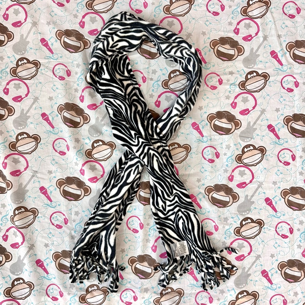 Zebra Scarf Y2K‎ Style Animal Print 34 Inch Fringe Trim 00s Fashion Polyester
